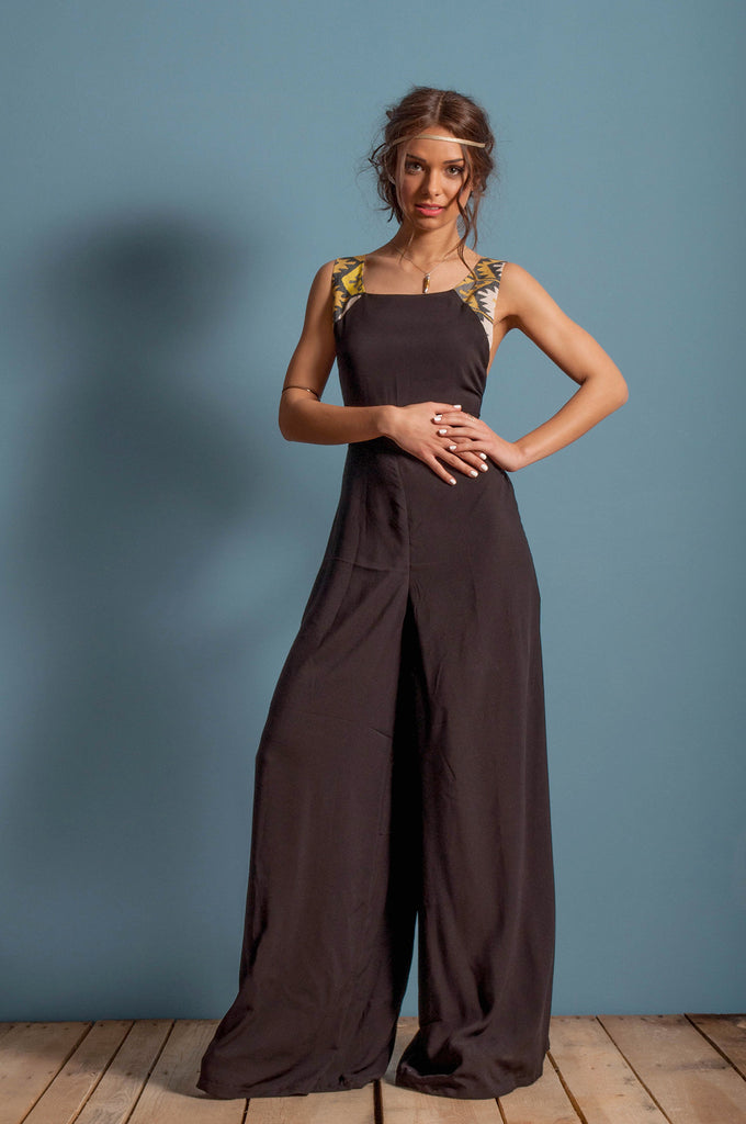 wide pant leg jumpsuit