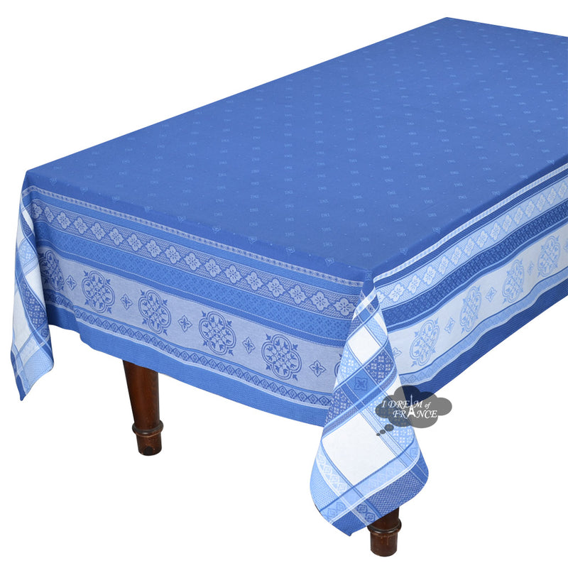 https://cdn.shopify.com/s/files/1/0798/7579/products/callas-blue-french-jacquard-cotton-teflon-tablecloth-l-ensoleillade-sqw_800x800.jpg?v=1613085585