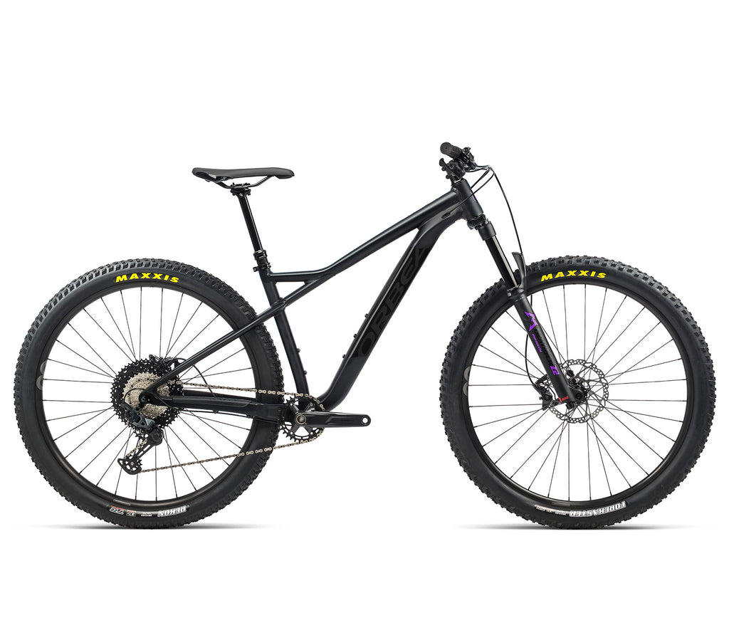 hardtail mountain bike