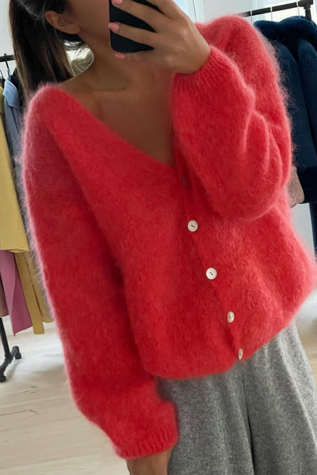 Cornelia | Coral Red | Mohair cardigan American – Lisen.dk