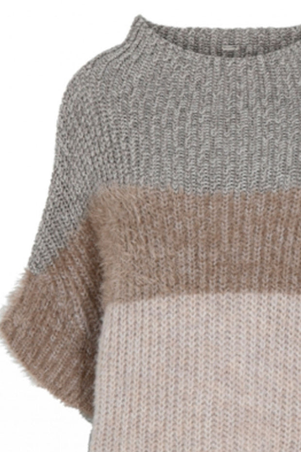 Annali Knit Accessorie | Beige | Kortærmet strik fra Gustav Lisen.dk