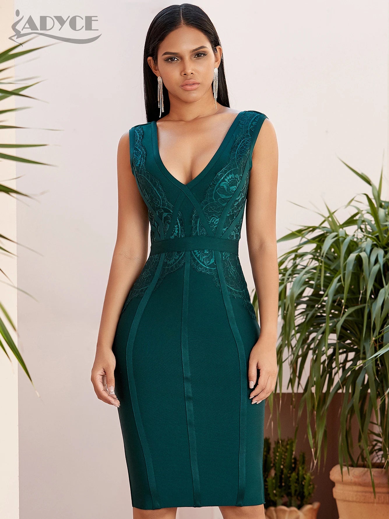 New Summer Sexy Sleeveless Lace V Neck Club Celebrity Vestidos