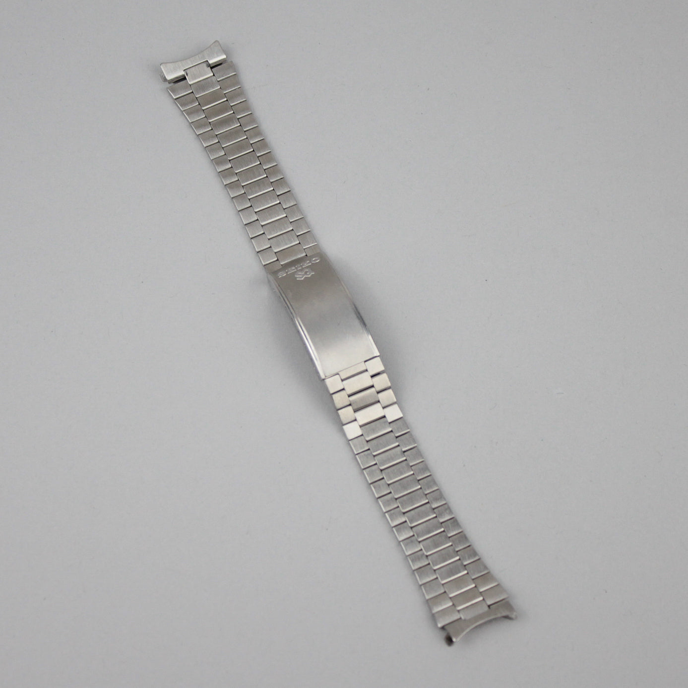 image of Seiko SQ bracelet 18 mm