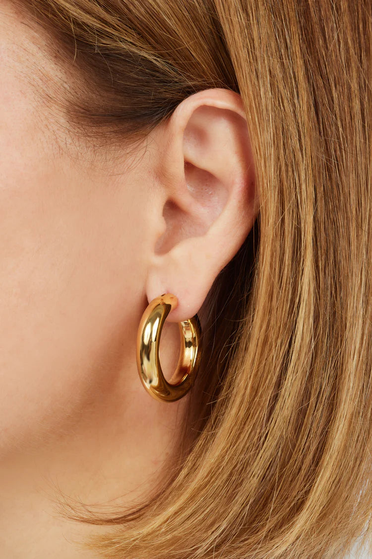 BELLA GOLD HOOP EARRINGS