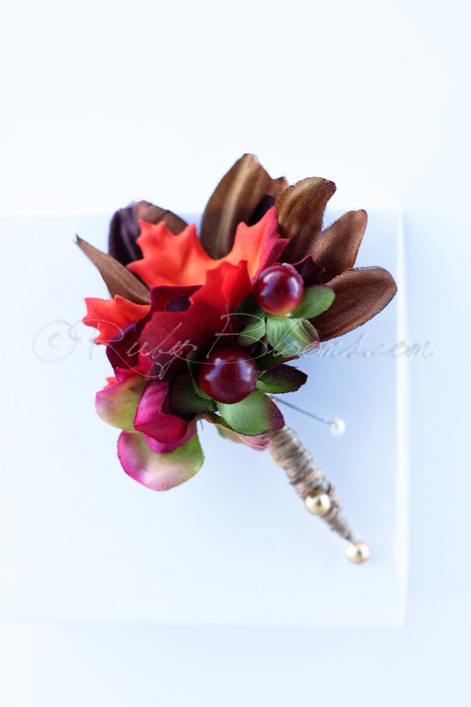 Woodland Fall Wedding Groom Boutonniere