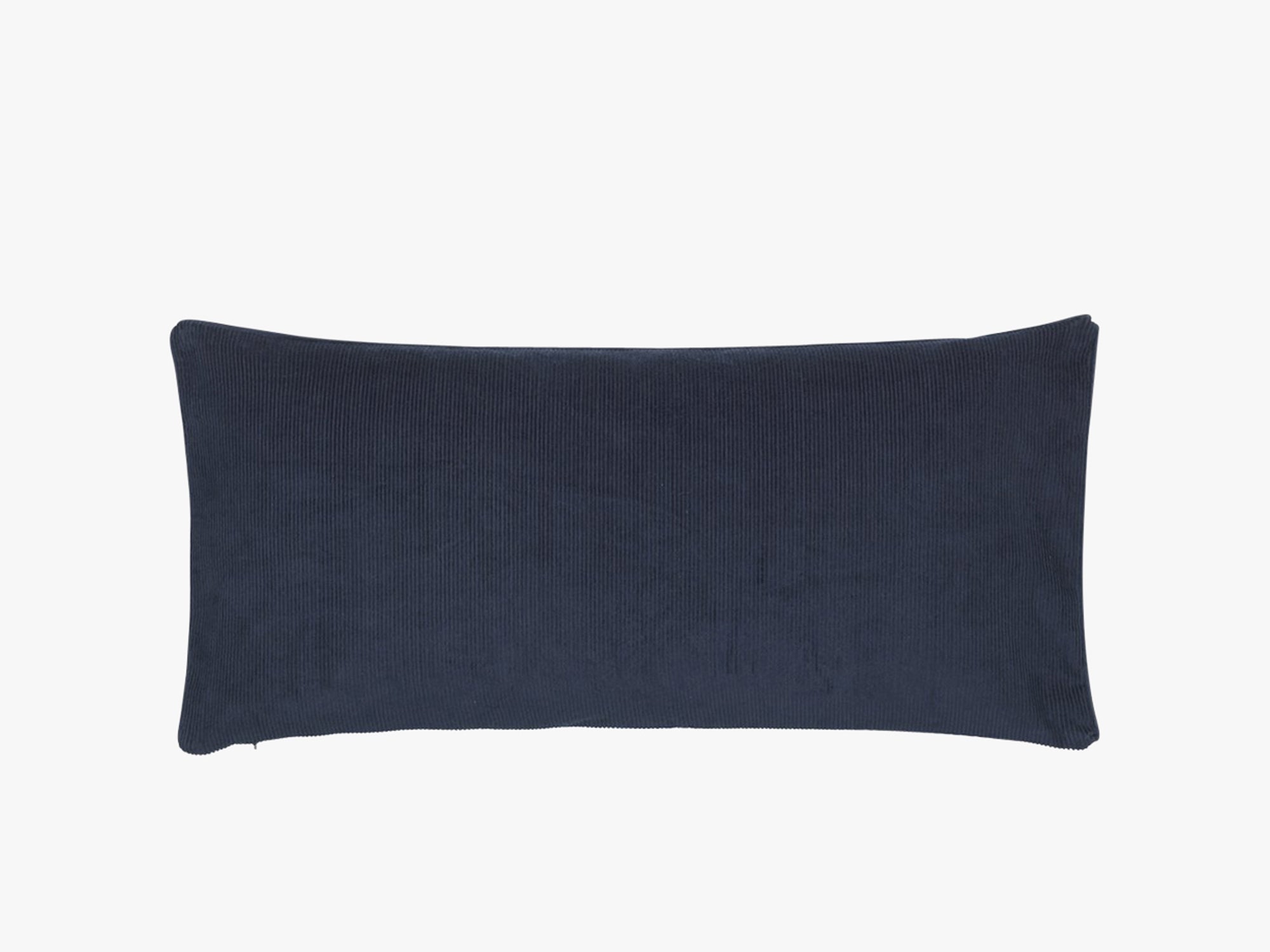 Pillow Velvet 40x60 cm, Beige - pude fra Aiayu » 595 kr. «