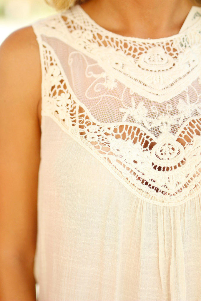 Natural Lace Top – Saved by the Dress