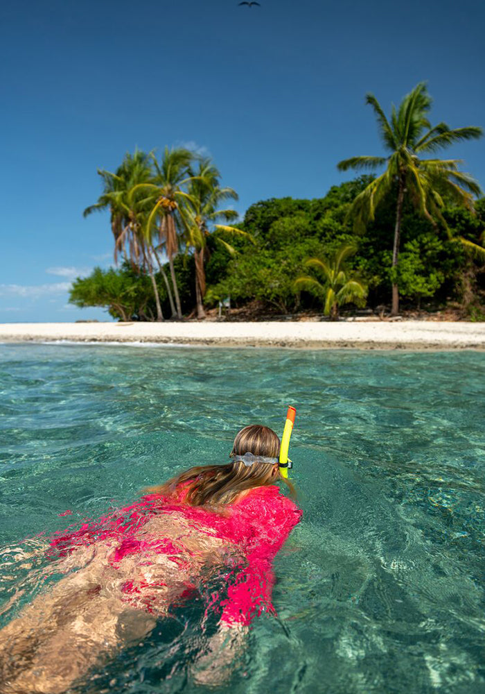 family-time_0002_Snorkeling.jpg__PID:325cd8c2-de64-4f77-bd2f-0a2e8f784541