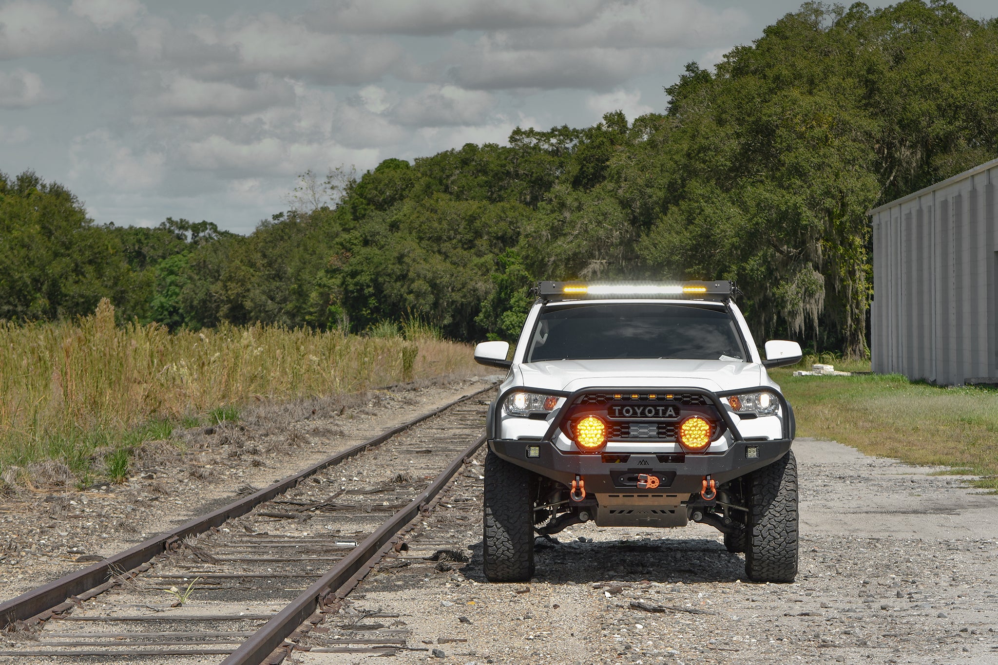 RIG GALLERY | ROY'S TACOMA on Satin Gray Venture