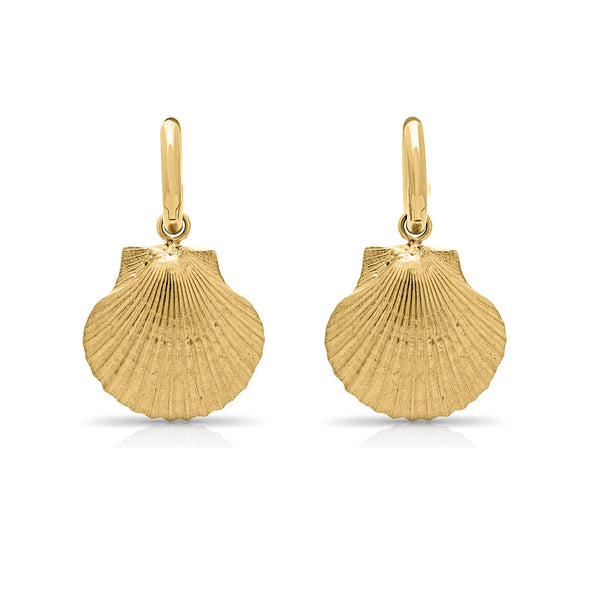 Scallop shell earrings. Gold scallop shell. Shell earrings. Sea themed jewellery. Those Happy Places Serena Ansell Jewellery. Solid gold shells.