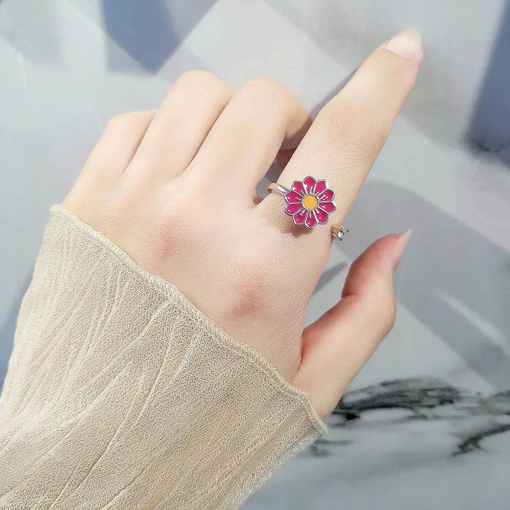 Personality Rotatable Flower Ring for Women