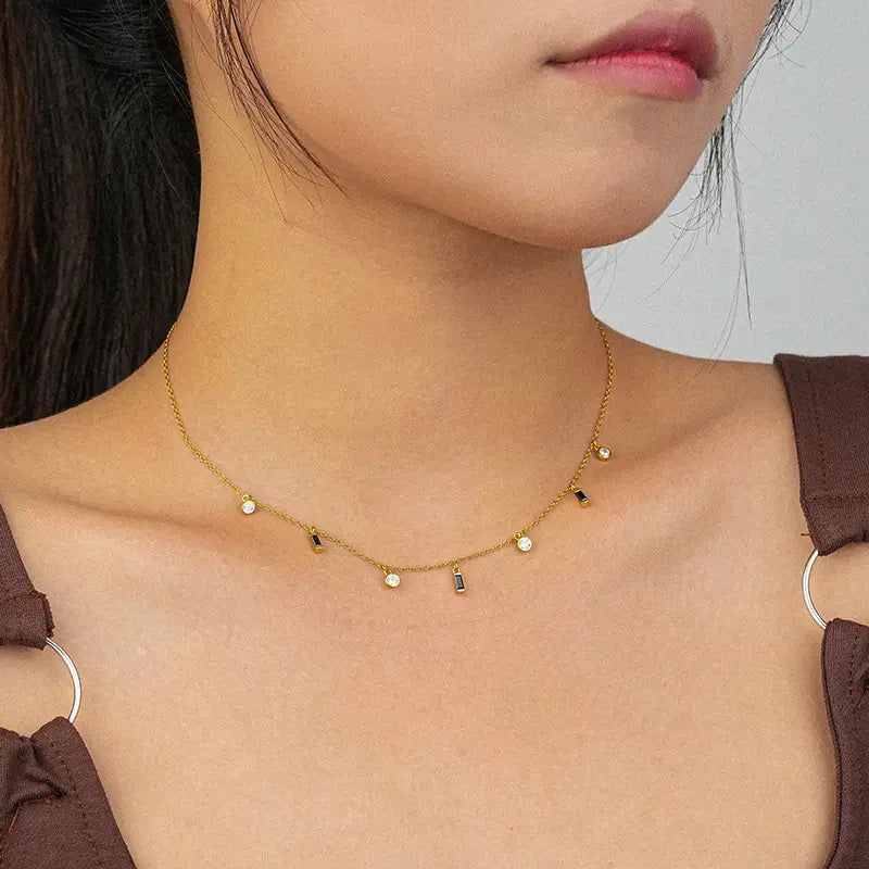 Niche Zircon Clavicle Chain for Women