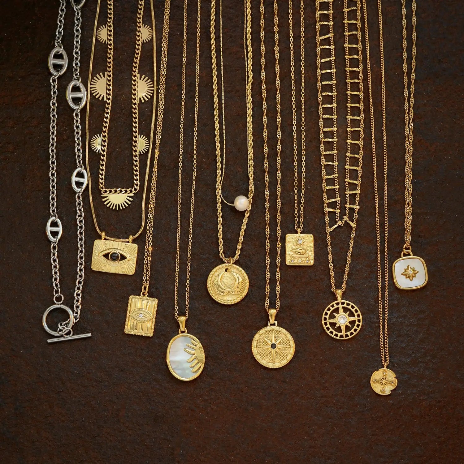 Minimal Layered Colorless Necklace