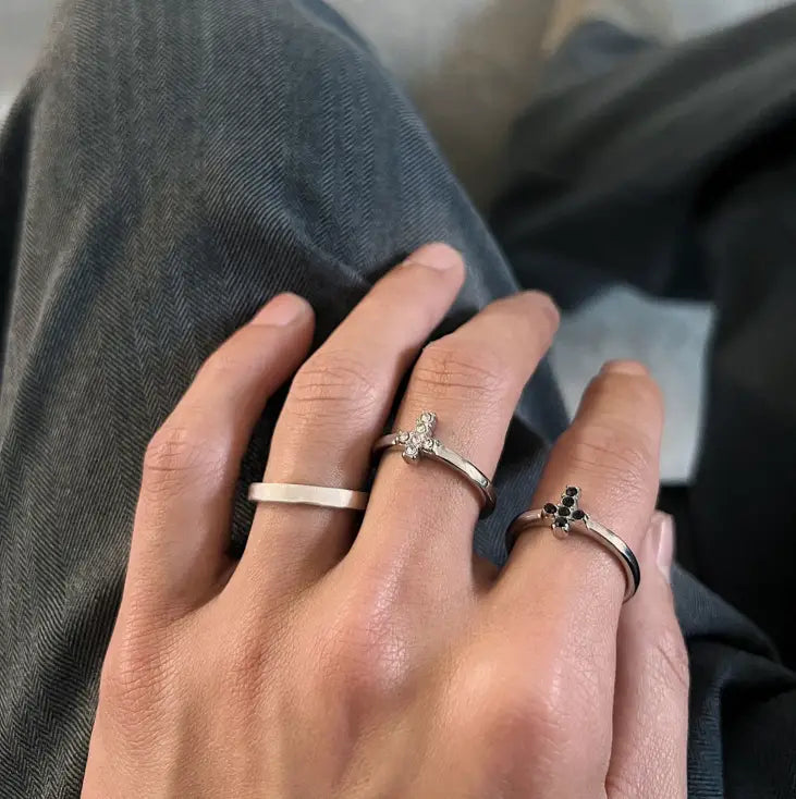 Cross Ring With Diamond And Zirconia