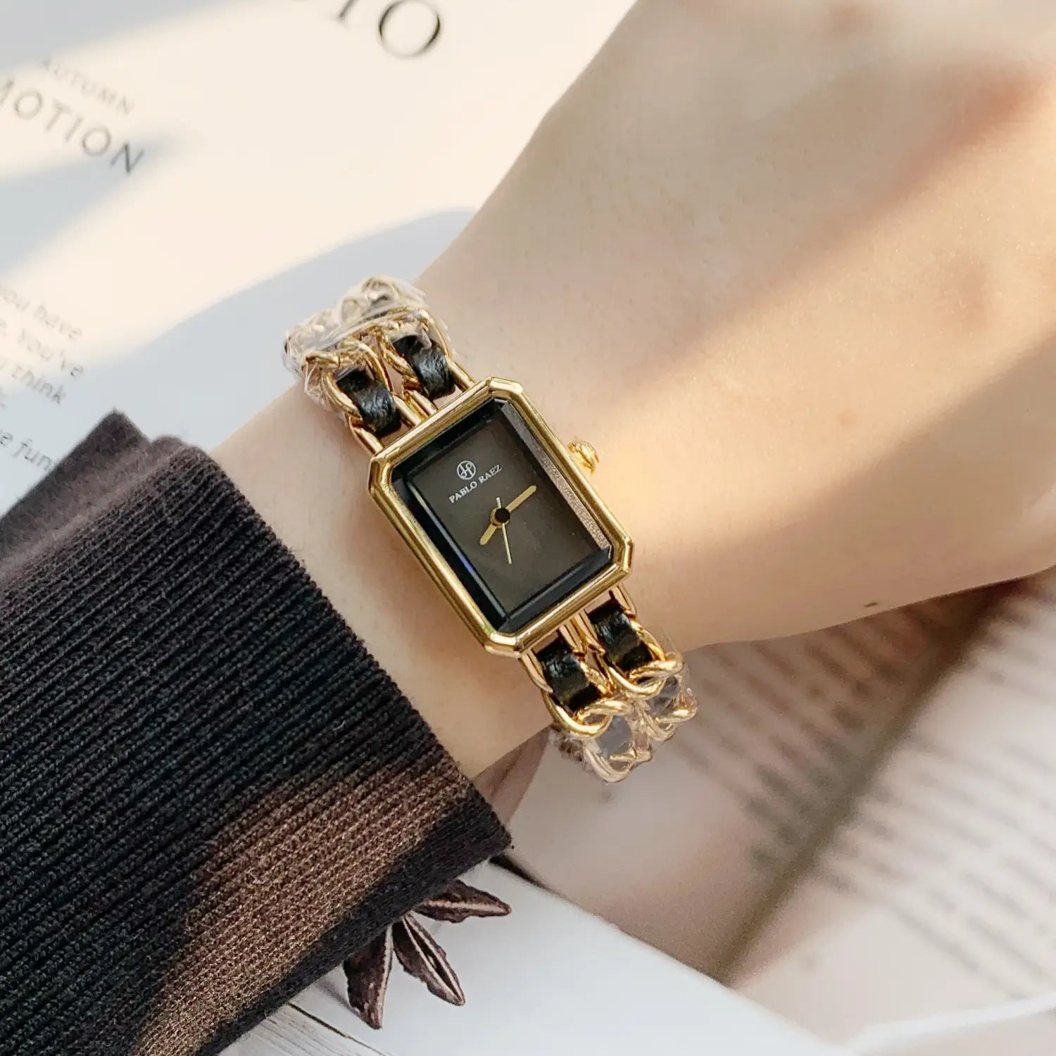 Square Dial Simple Women’s Wrist Watch