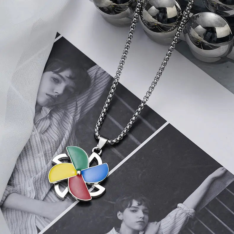 Color Rotating Windmill Necklace