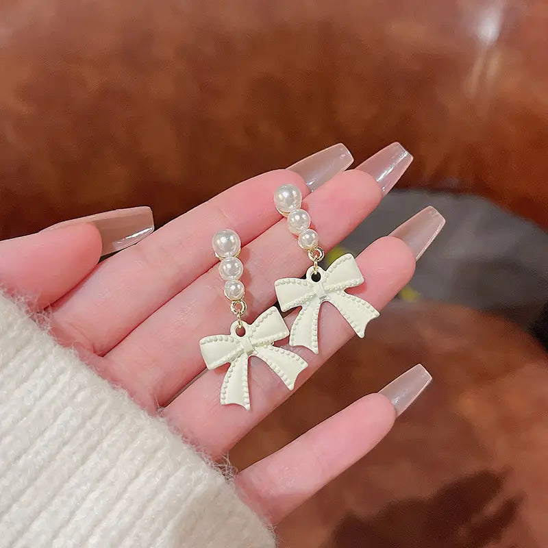 Luxury Pearl Bow Earrings