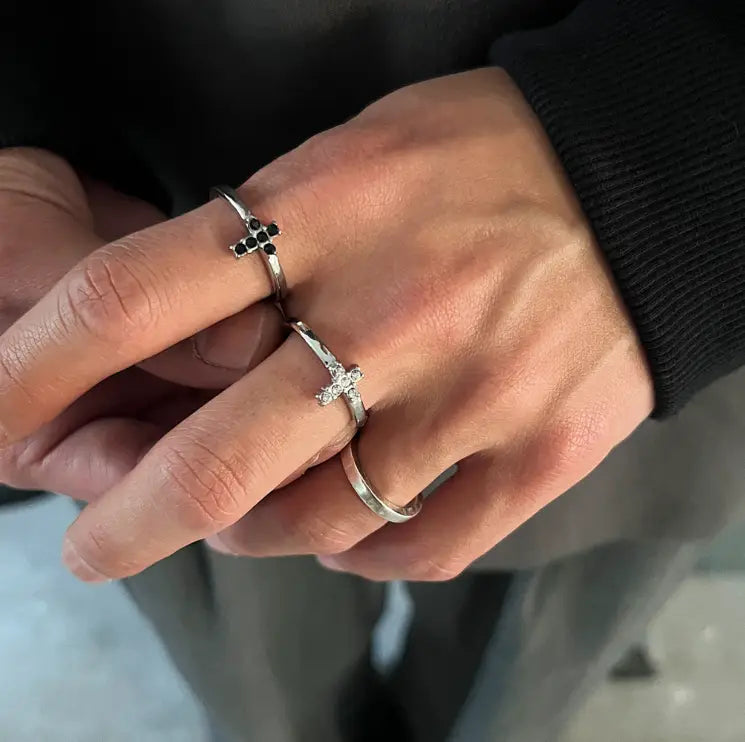 Cross Ring With Diamond And Zirconia