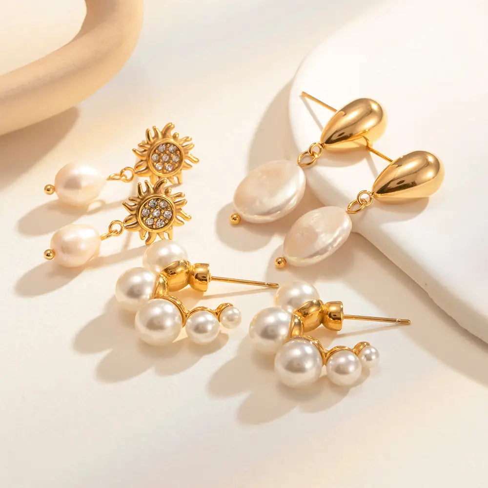 French Retro Pearl Stud Earrings