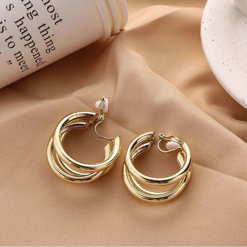 High-grade Retro Circle Earrings