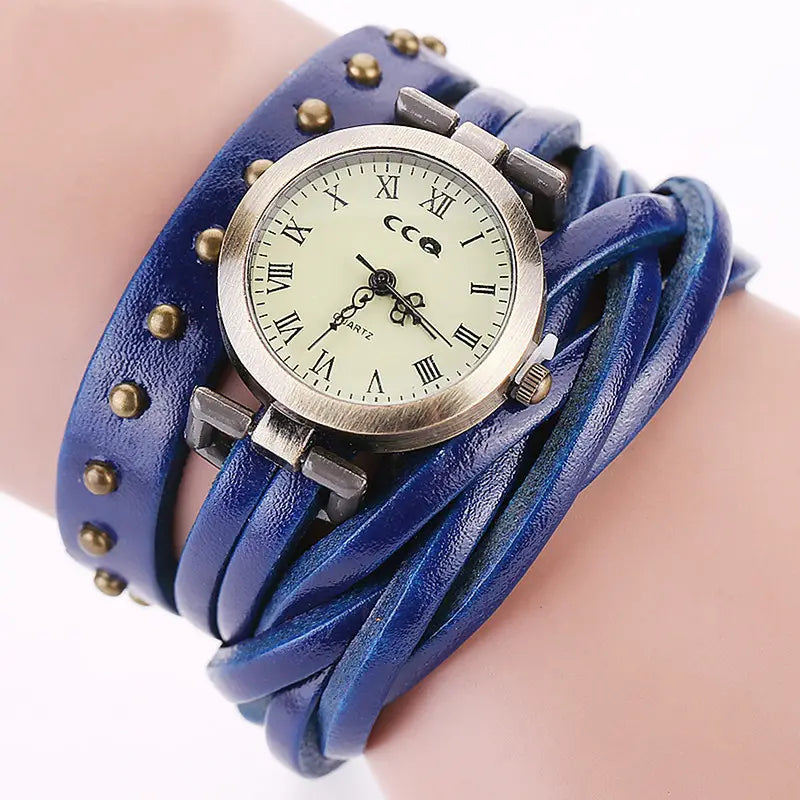 Personality Cowhide Dough-twist Retro Rivet Watch
