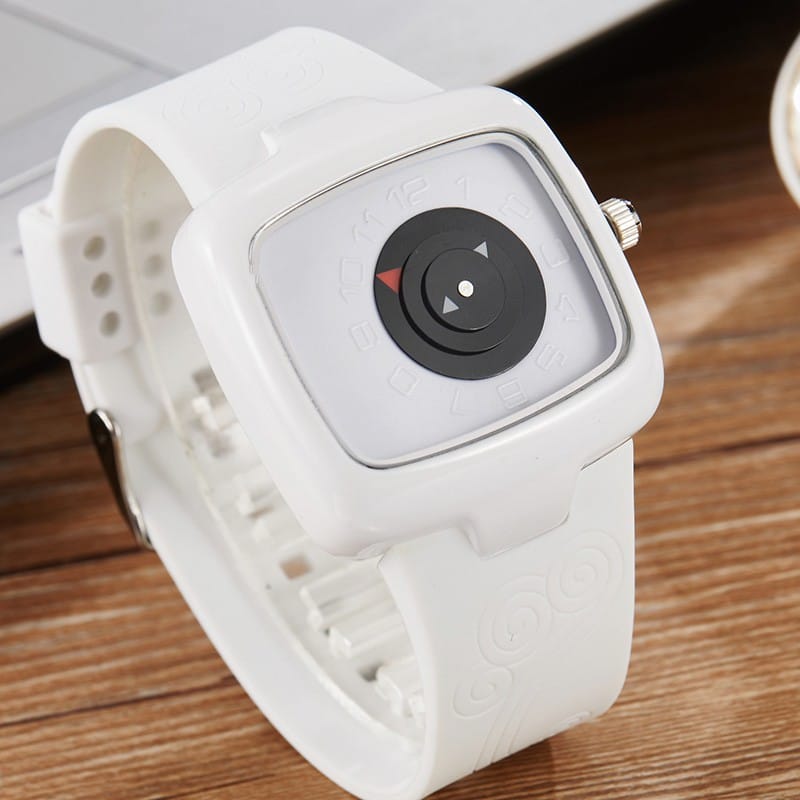 Creative Black & White Women’s Quartz Watch