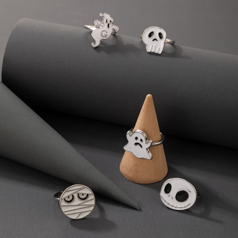 Personalized Skull Crossbones Ring