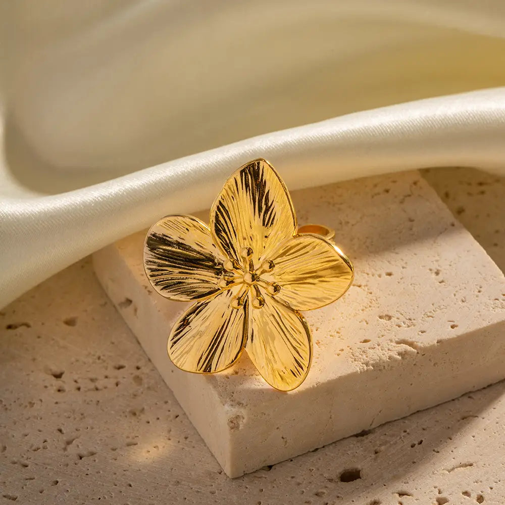 French Royal Gold Ring