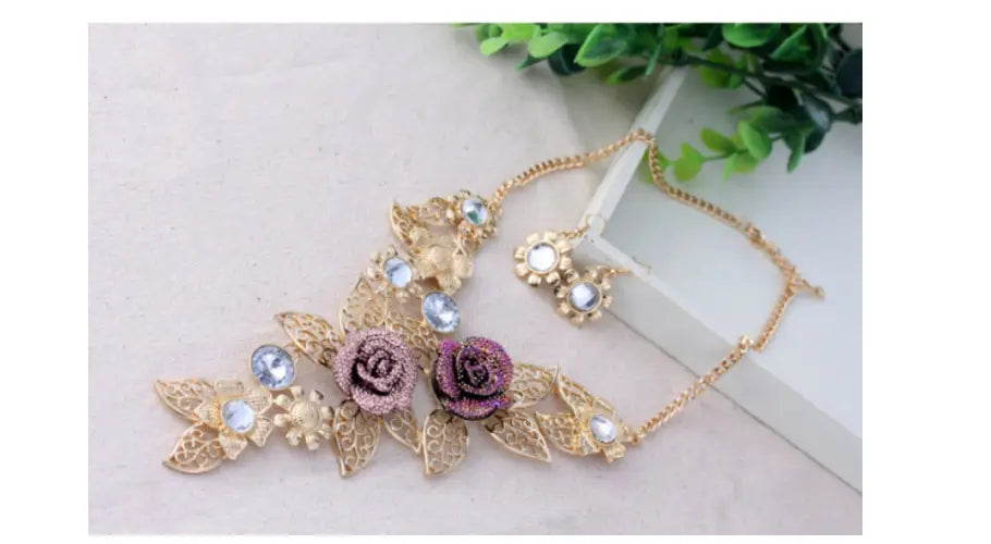 Hollow Resin Necklace Set