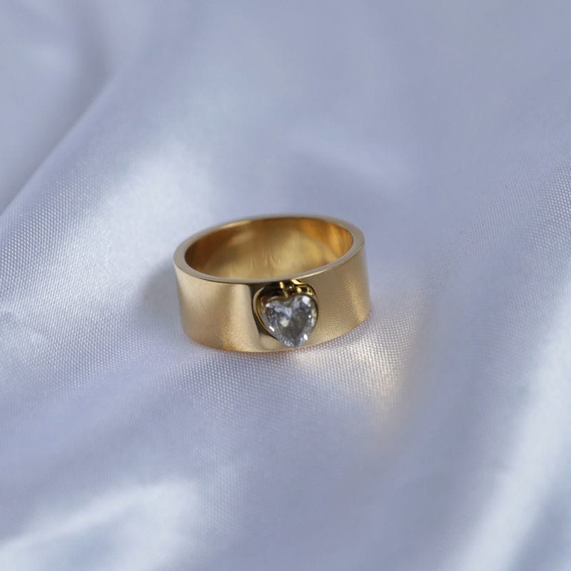 Simple Love Zircon Ring