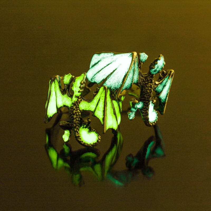 Glow-in-the-dark Lizard Ring