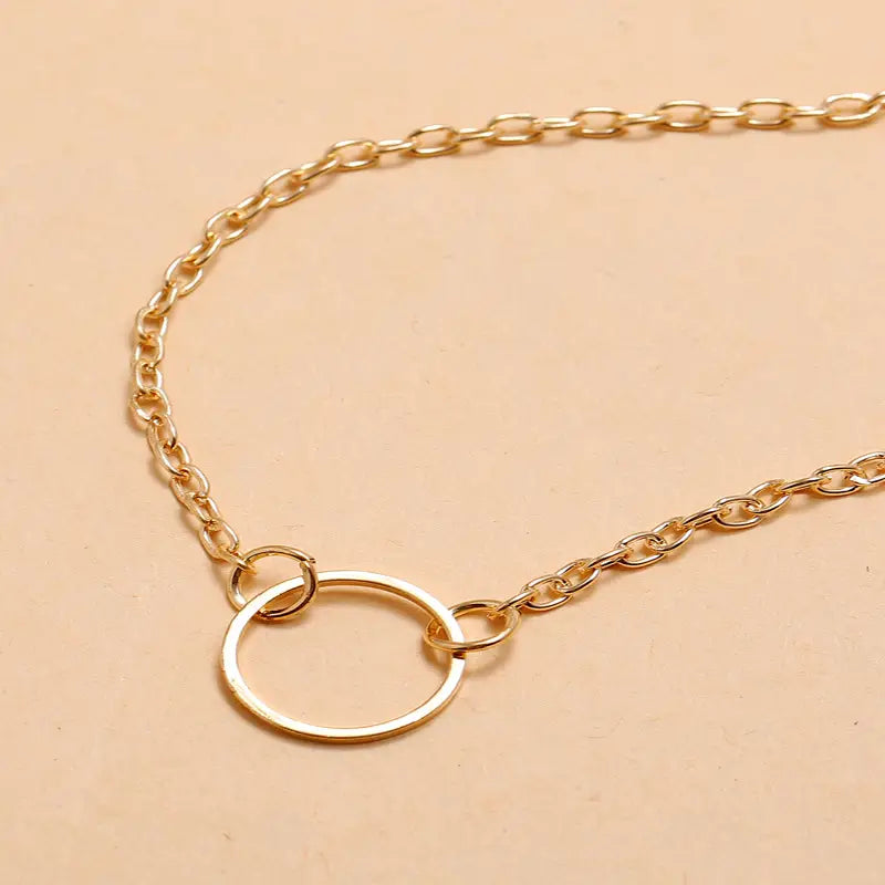 Circle Pendant Clavicle Chain