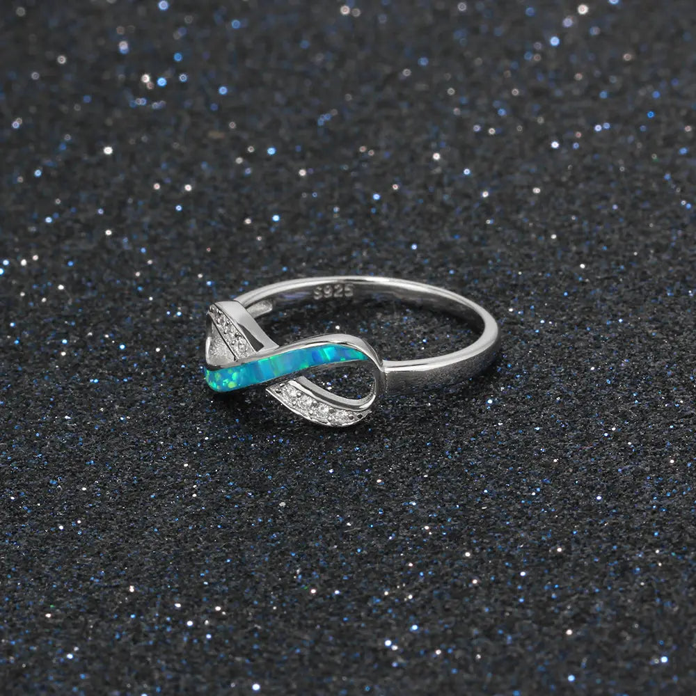 Figure Eight Ring