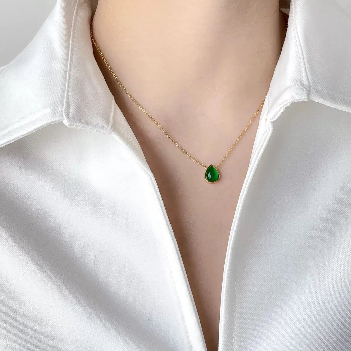 Water Drop Emerald Necklace