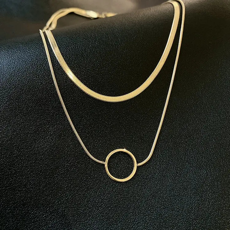 Double Layer Necklace with Feminine Temperament