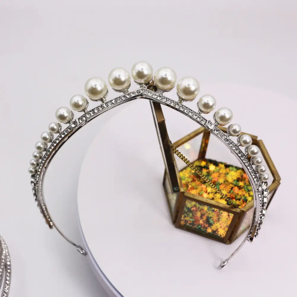 Bridal Alloy Pearl Crown