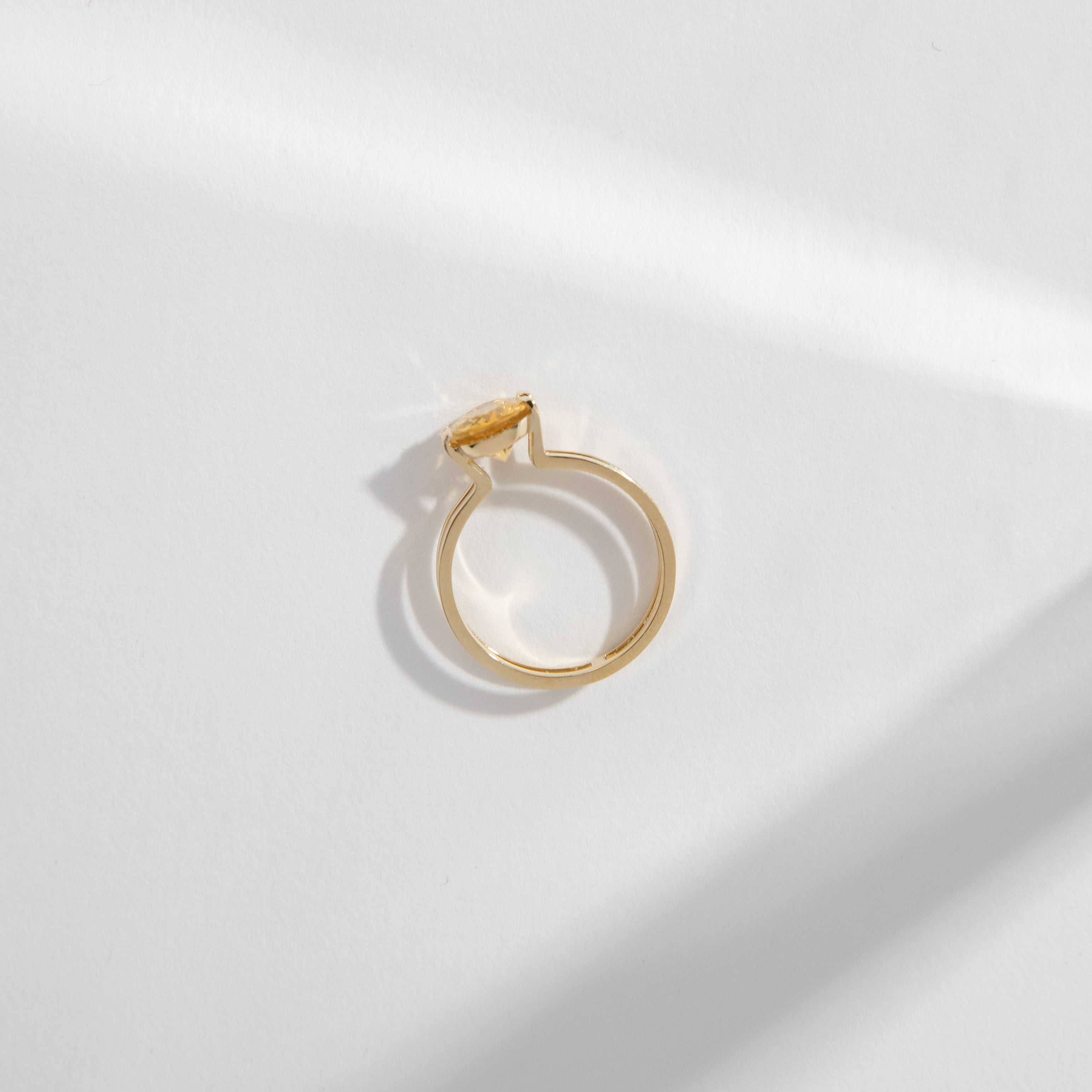 Mes Ring with Heliodor in Gold