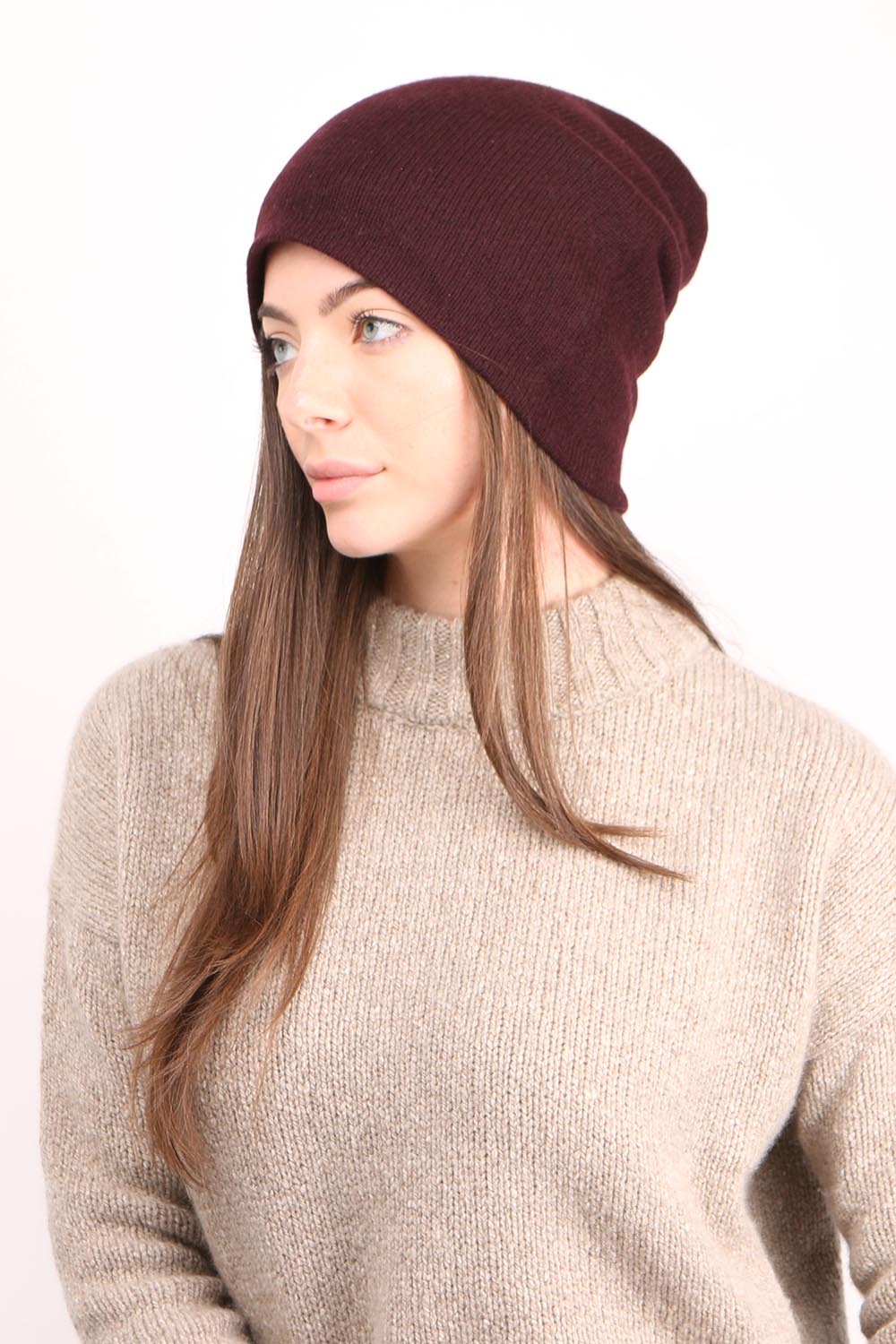 Slouchy Currant Beanie