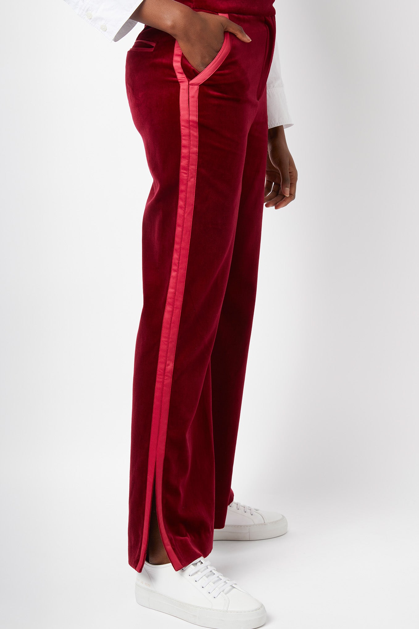 Vanessa Velvet Trouser - Claret - Regular