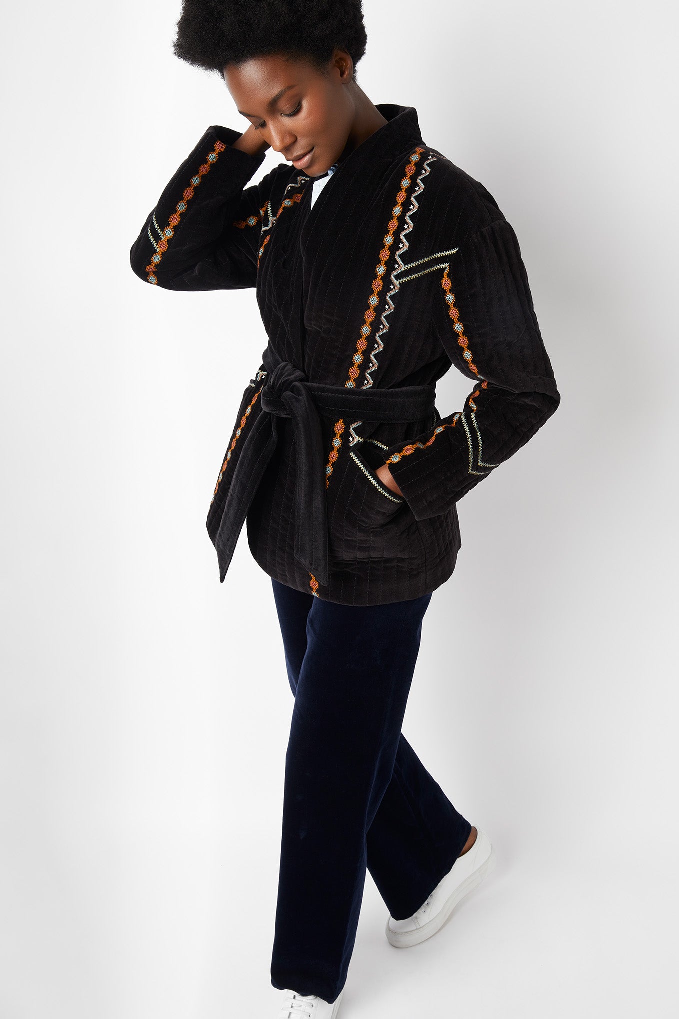 Viola Velvet Embroidered Jacket - Black