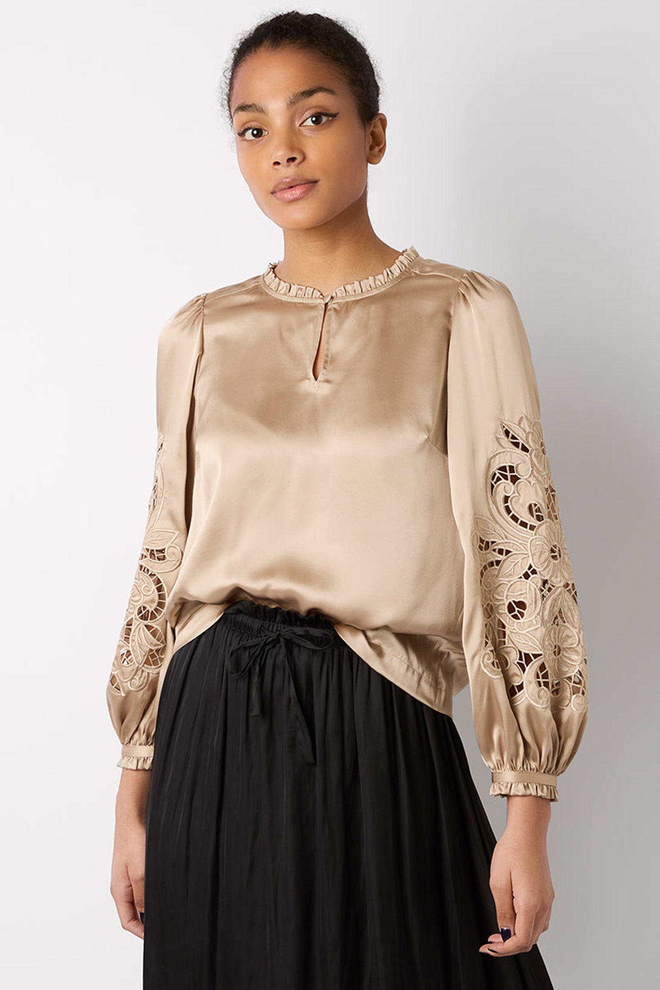 Cali Cutwork Sleeve Silk Blouse - Oyster