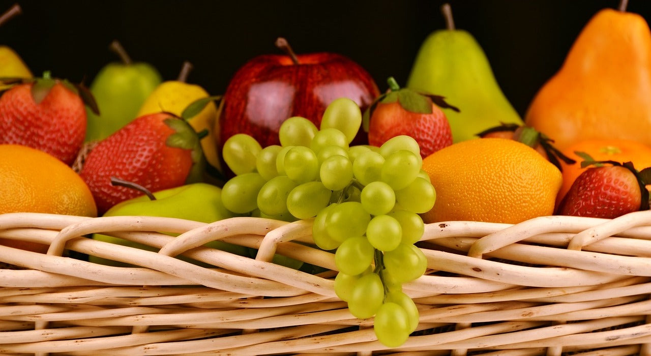 fruits-frais-petit-déjeuner-français