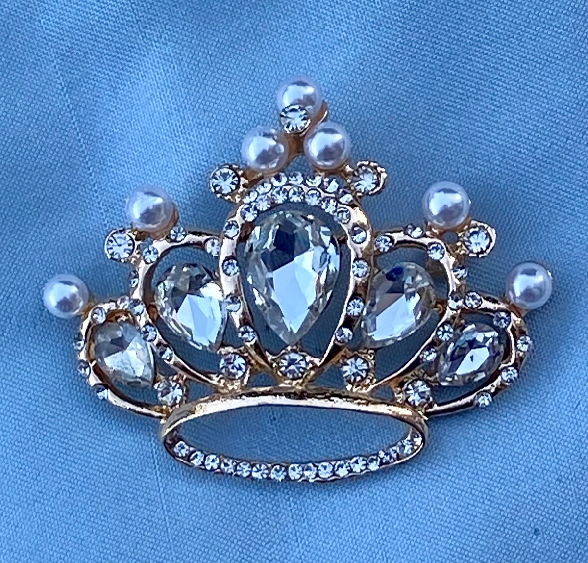 Rhinestone Crown Gold Brooch Pin – CrownDesigners