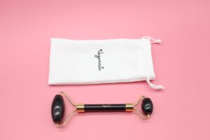 obsidian face roller for detox