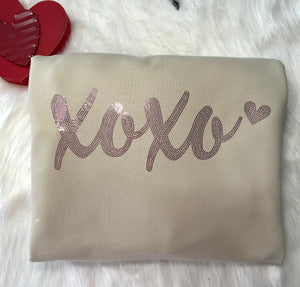 xoxo sequins - Brooke Leigh’s Tees