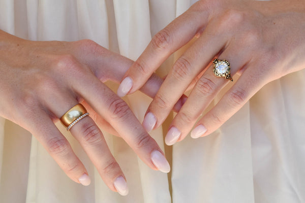 Victorian ring with a wedding band