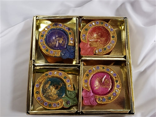 Buy Online Bandhani Matki Diya - 4 Pack (#91222) (4 diyas