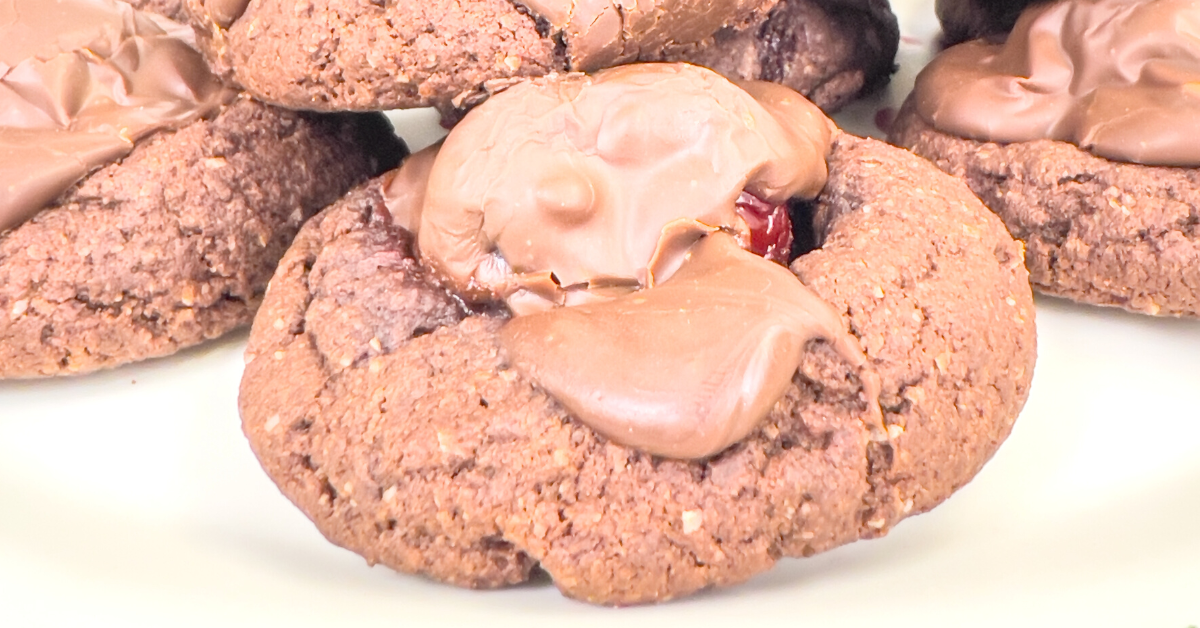 chocolate cherry cookie