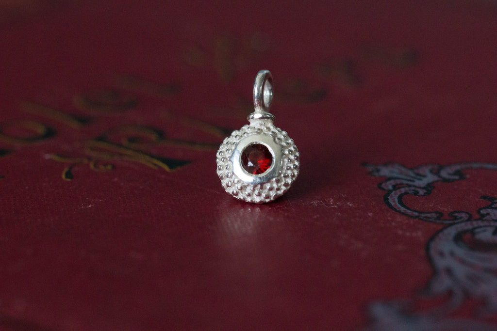 Catherine Hills Jewellery, birthstone, January's charm Garnet