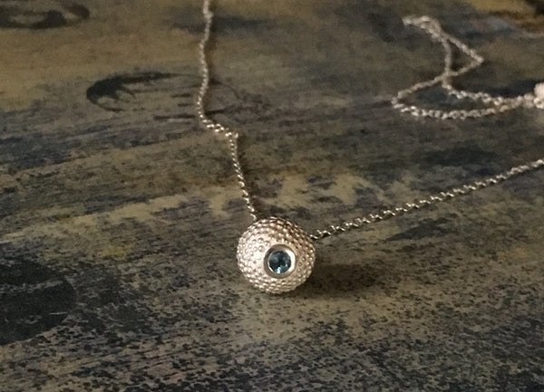 Catherine Hills Jewellery, birthstone pendant, March's birthstone Aquamarine